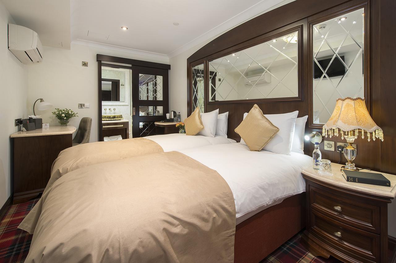 The George Street Hotel อ็อกซ์ฟอร์ด ภายนอก รูปภาพ A bedroom at the hotel